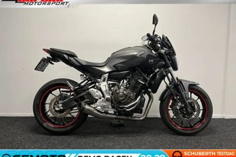 Yamaha MT-07 (2016)