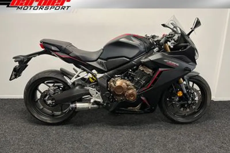 Honda CBR650R (2019)