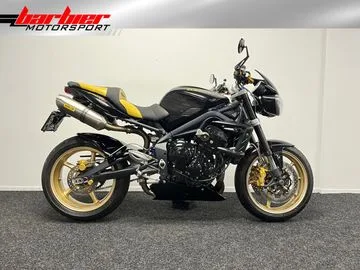 Triumph Street Triple R (2011) — foto 1