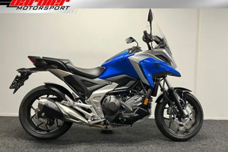 Honda NC750X (2021)