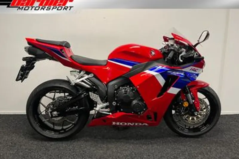 Honda CBR600RR (2025)