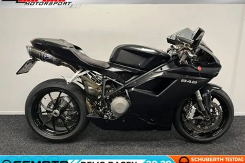 Ducati 848 (2010)