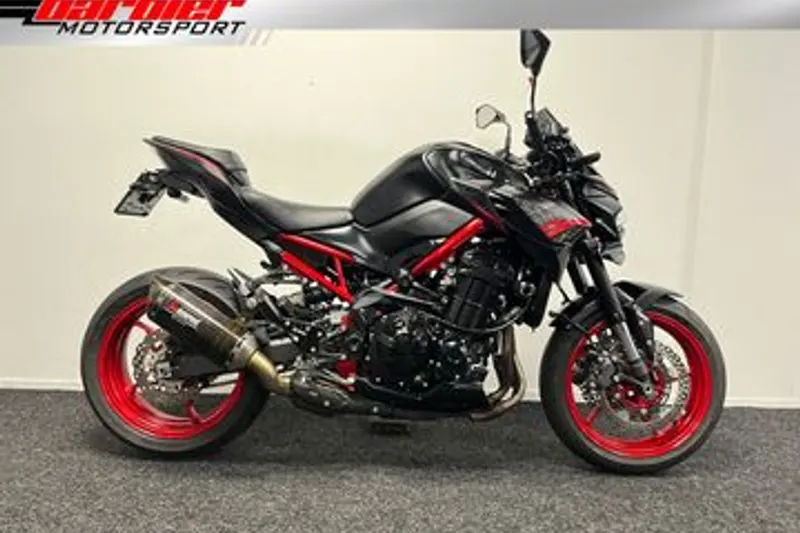 Kawasaki Z900 (2022)