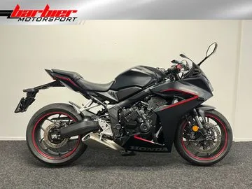 Honda CBR650R (2025) — foto 1