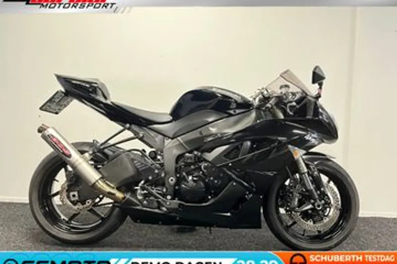 Kawasaki ZX-6R (2010)