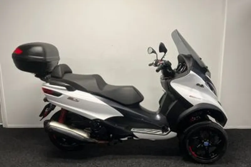 Piaggio MP3 500 (2019)