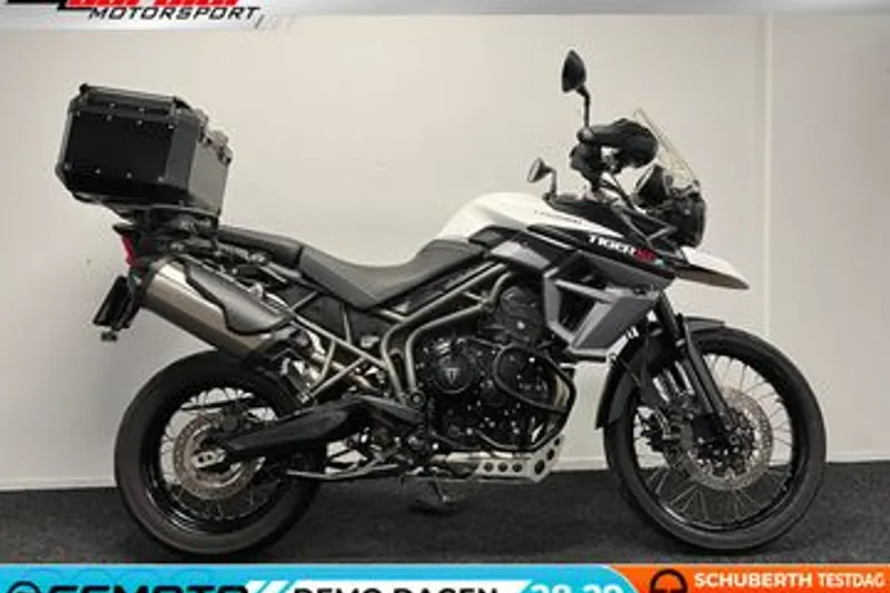 Triumph Tiger 800 XCX (2015)