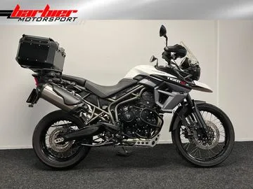 Triumph Tiger 800 XCX (2015) — foto 1