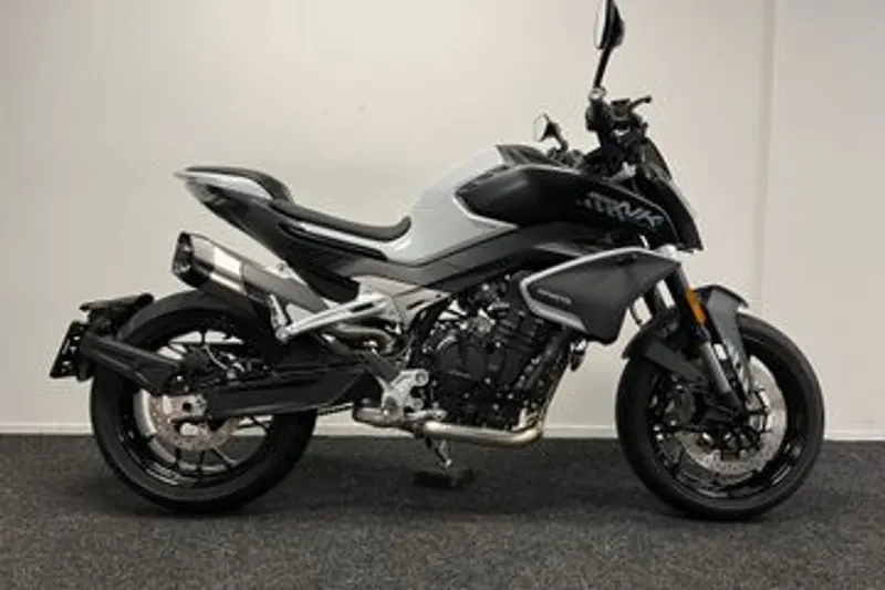 CFMoto 800NK (2026)