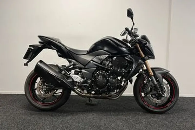 Kawasaki Z 750R (2011)