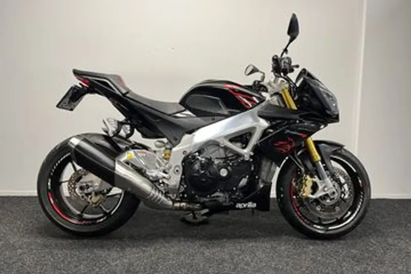 Aprilia Tuono V4 (2012)