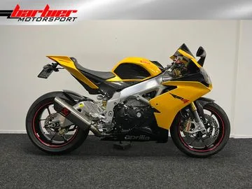 Aprilia RSV 4R (2013) — foto 1