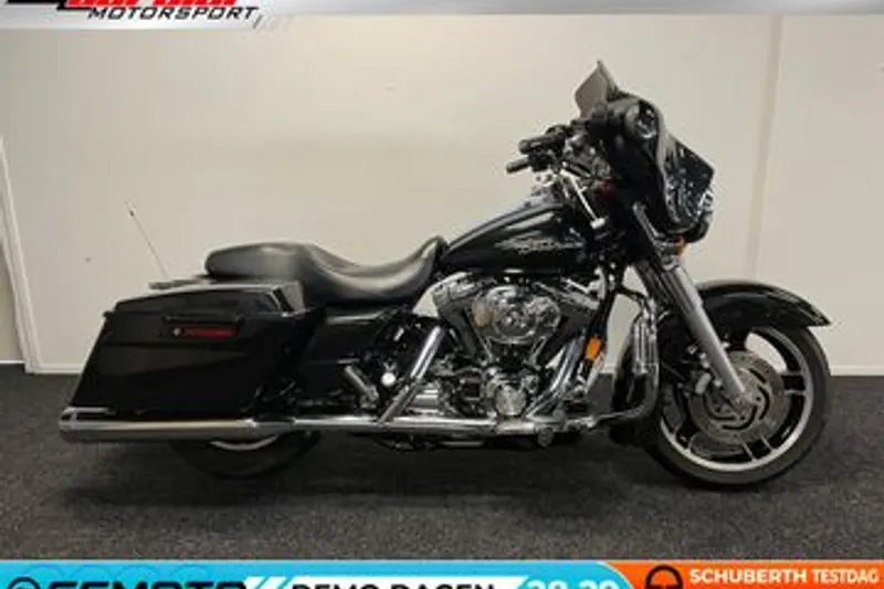 Harley-Davidson Street Glide (2006)