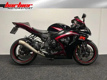 Suzuki GSX-R750 (2006) — foto 1