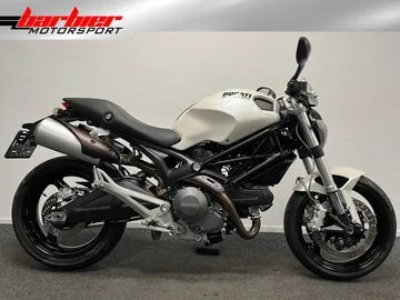 Ducati M 696 (2011) — foto 1