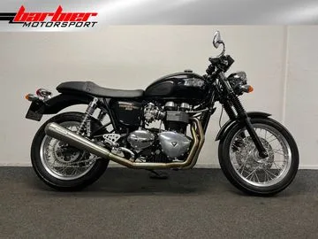 Triumph Thruxton 900 (2012) — foto 1
