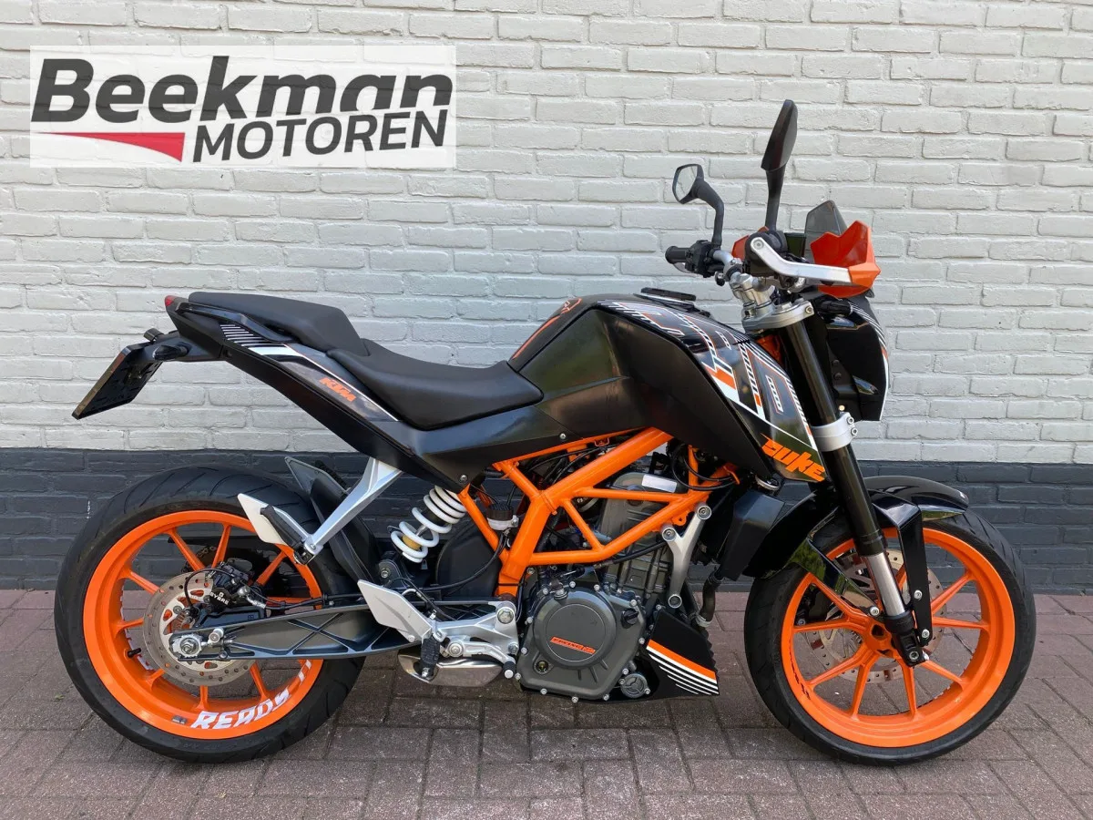 KTM 390 Duke (2014) — foto 1
