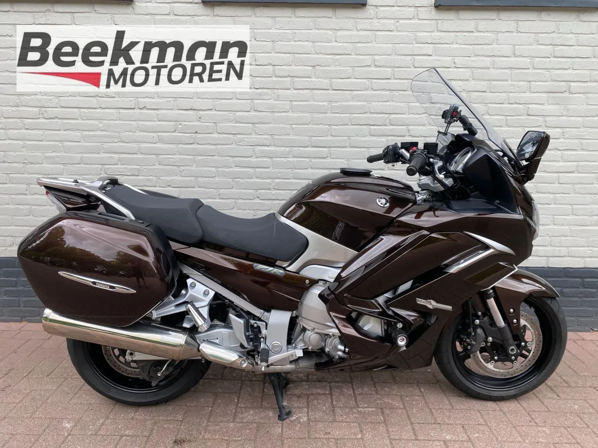 Yamaha FJR1300 (2015) — foto 1