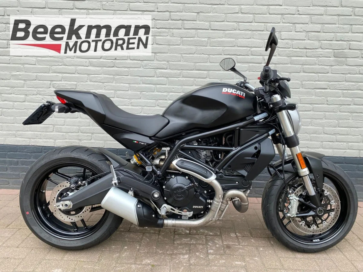 DUCATI MONSTER 797 (2018) — foto 1