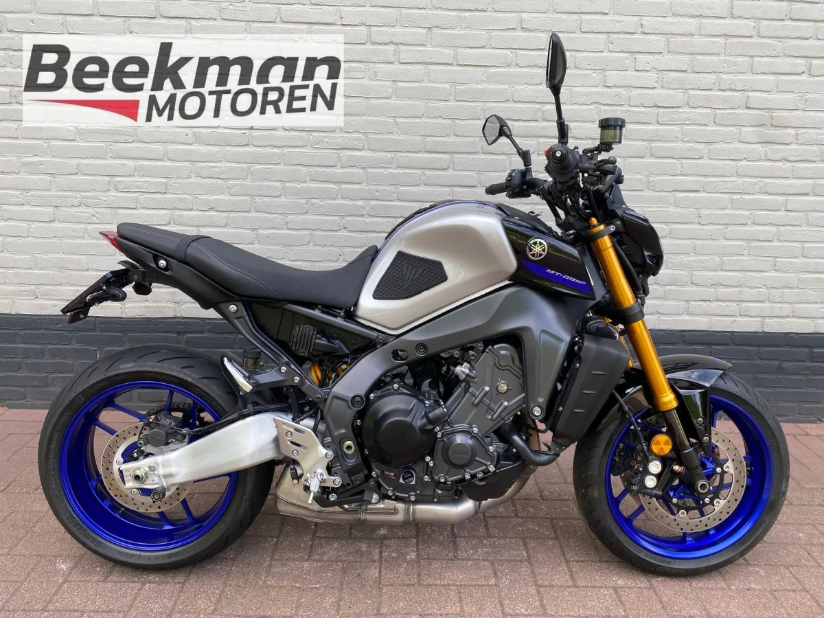 Yamaha MT 09 SP (2022) — foto 1