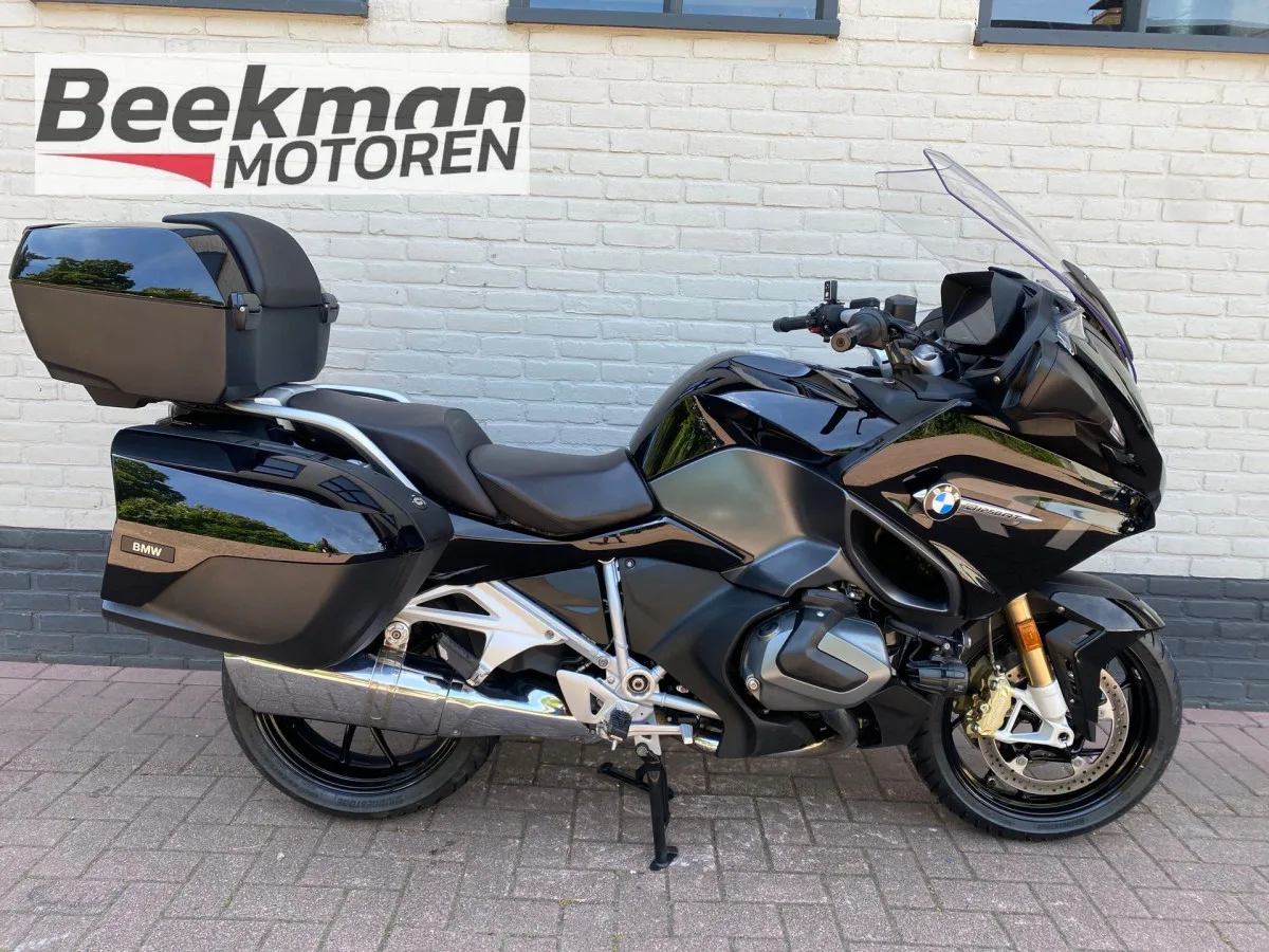 BMW R 1250 RT (2021) — foto 1
