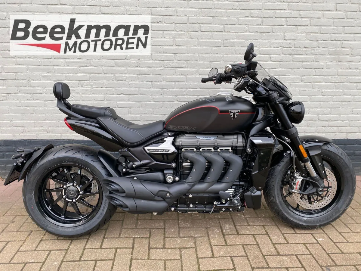 TRIUMPH ROCKET 3 STORM GT (2026) — foto 1