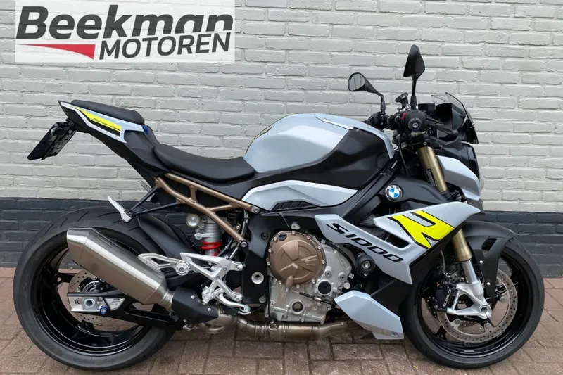 BMW S 1000 R (2016)
