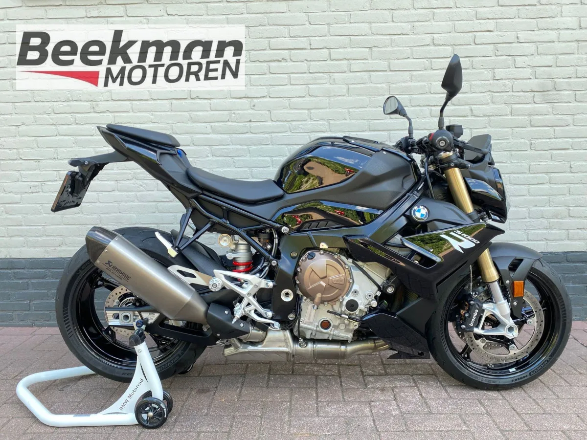 BMW S 1000 R (2022) — foto 1
