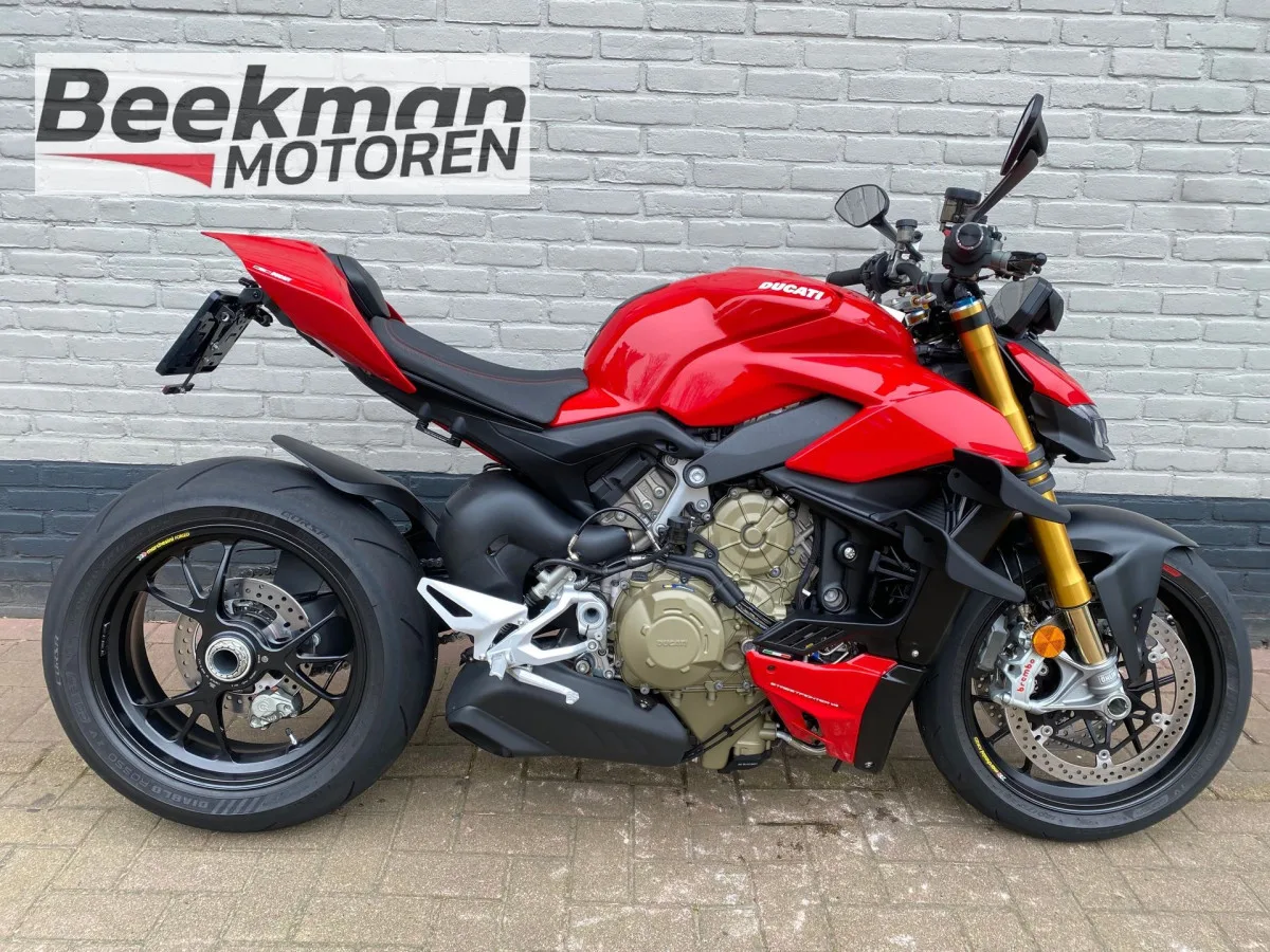 DUCATI STREETFIGHTER V4 S (2022) — foto 1