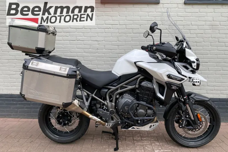 TRIUMPH TIGER EXPLORER XCA (2016)