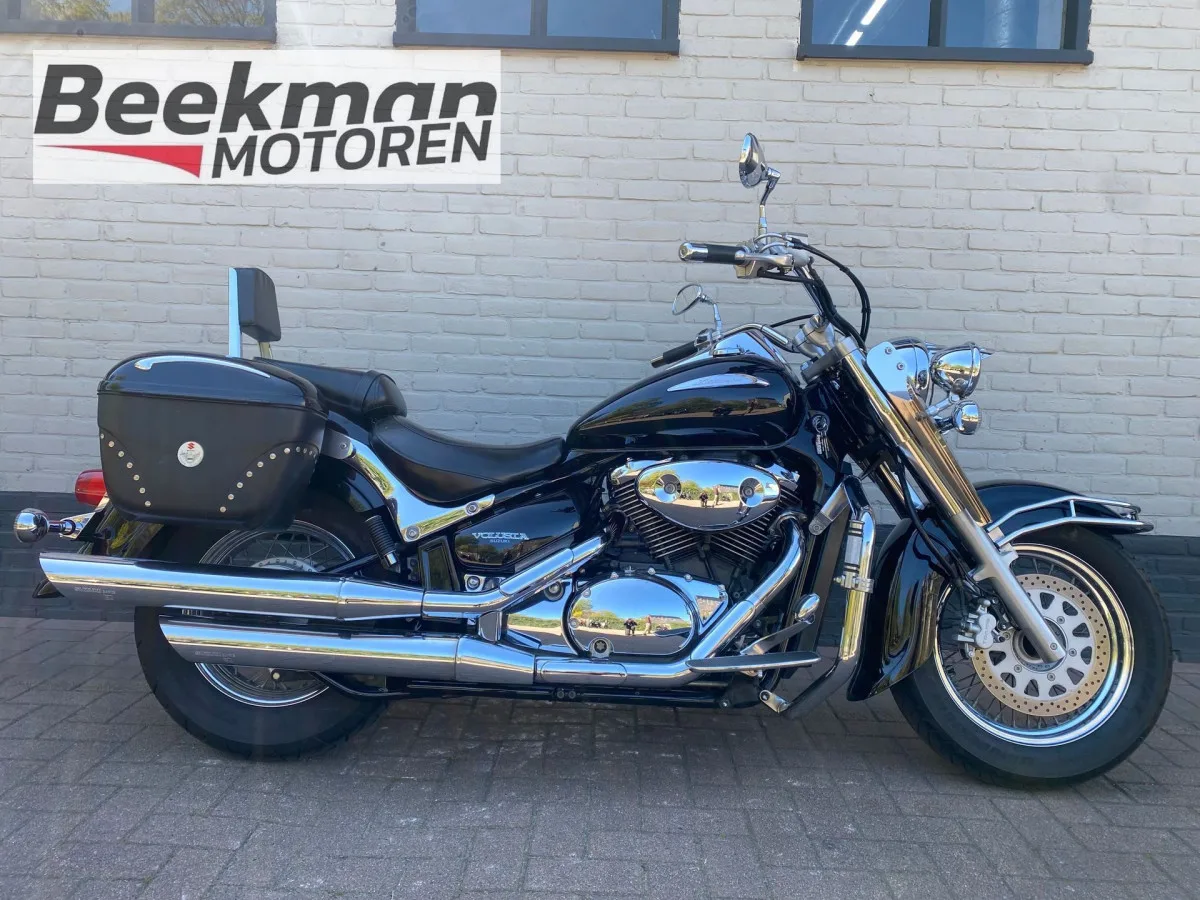 Suzuki VL 800 VOLUSIA (2001) — foto 1
