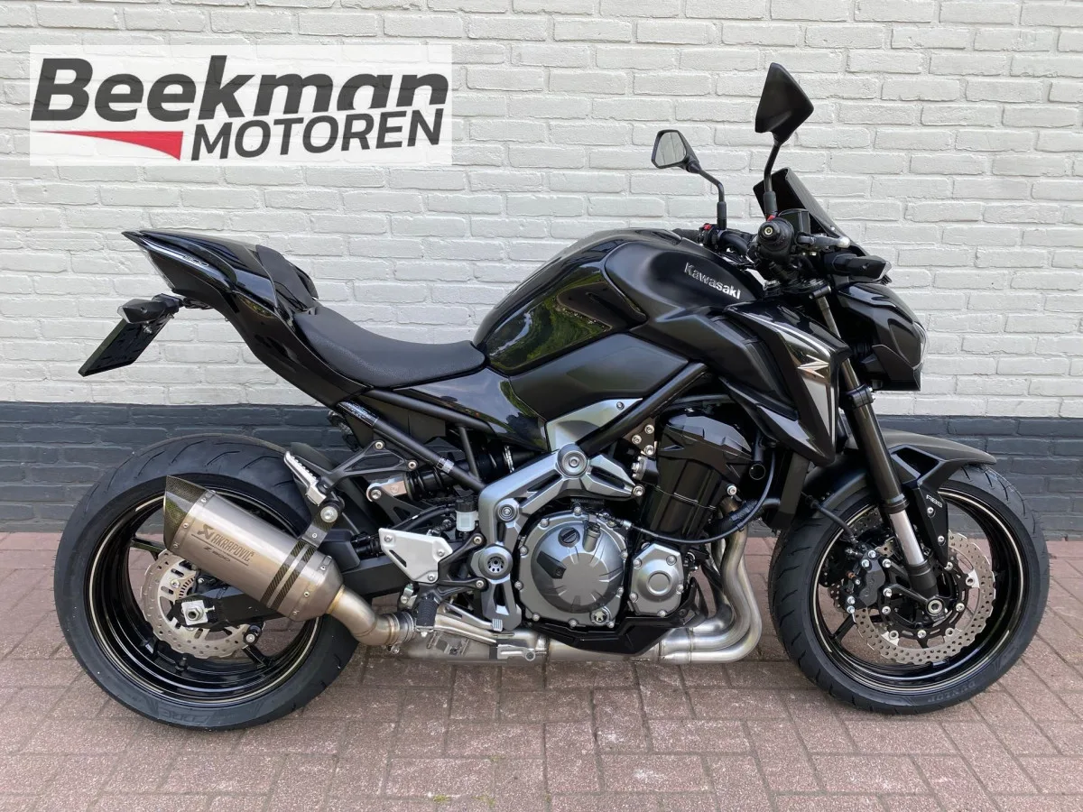 KAWASAKI Z900 (2017) — foto 1