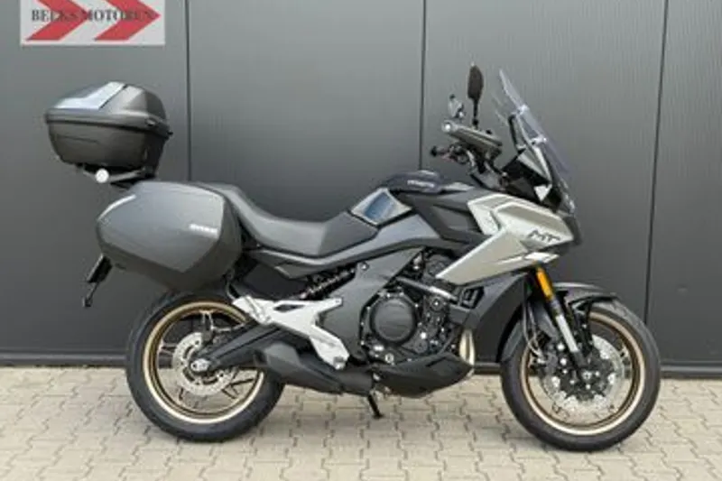 CFMoto 700 MT (2024)