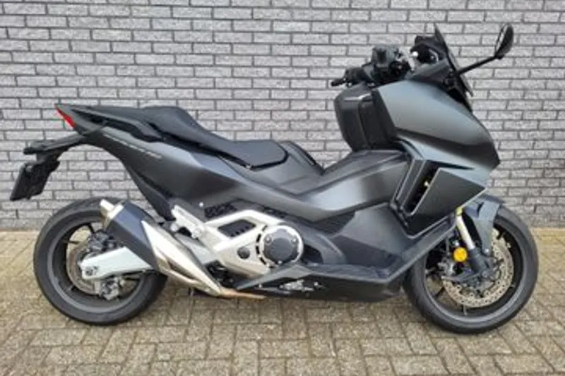 Honda NSS 750 Forza (2023)