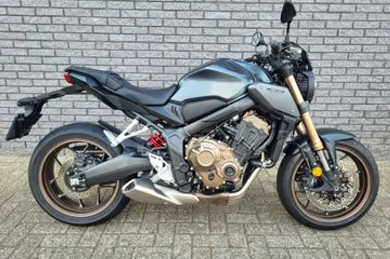 Honda CB650R (2024)