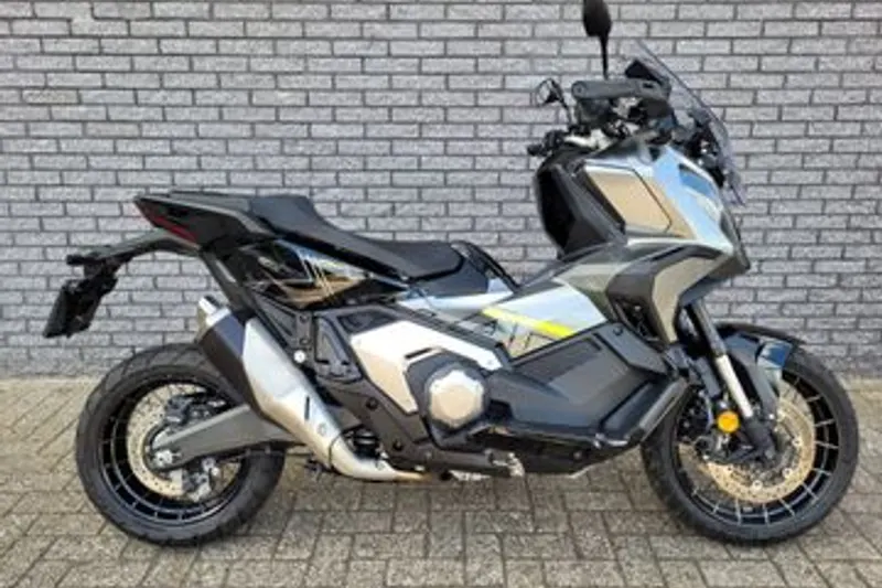 Honda X ADV (2024)