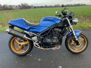 Triumph Speed Triple (1998) — foto 1