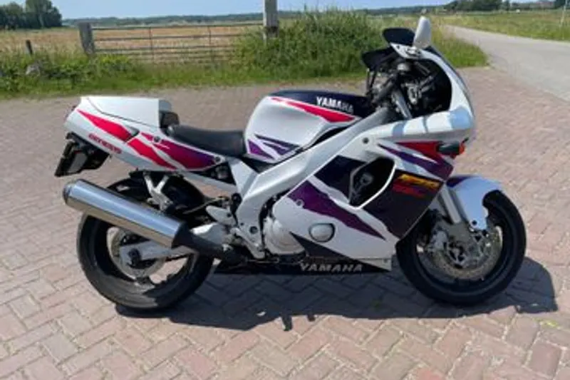 Yamaha FZR 600 R (1995)
