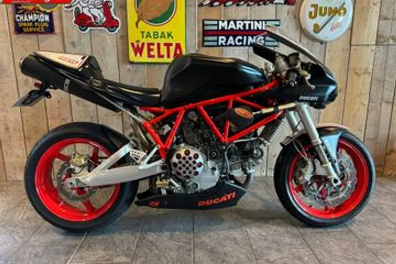 DUCATI 1000 SS (2005)