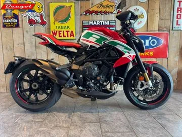 MV Agusta Dragster 800RC SCS (2025) — foto 1