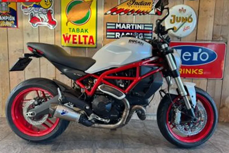 DUCATI MONSTER 797 (2017)