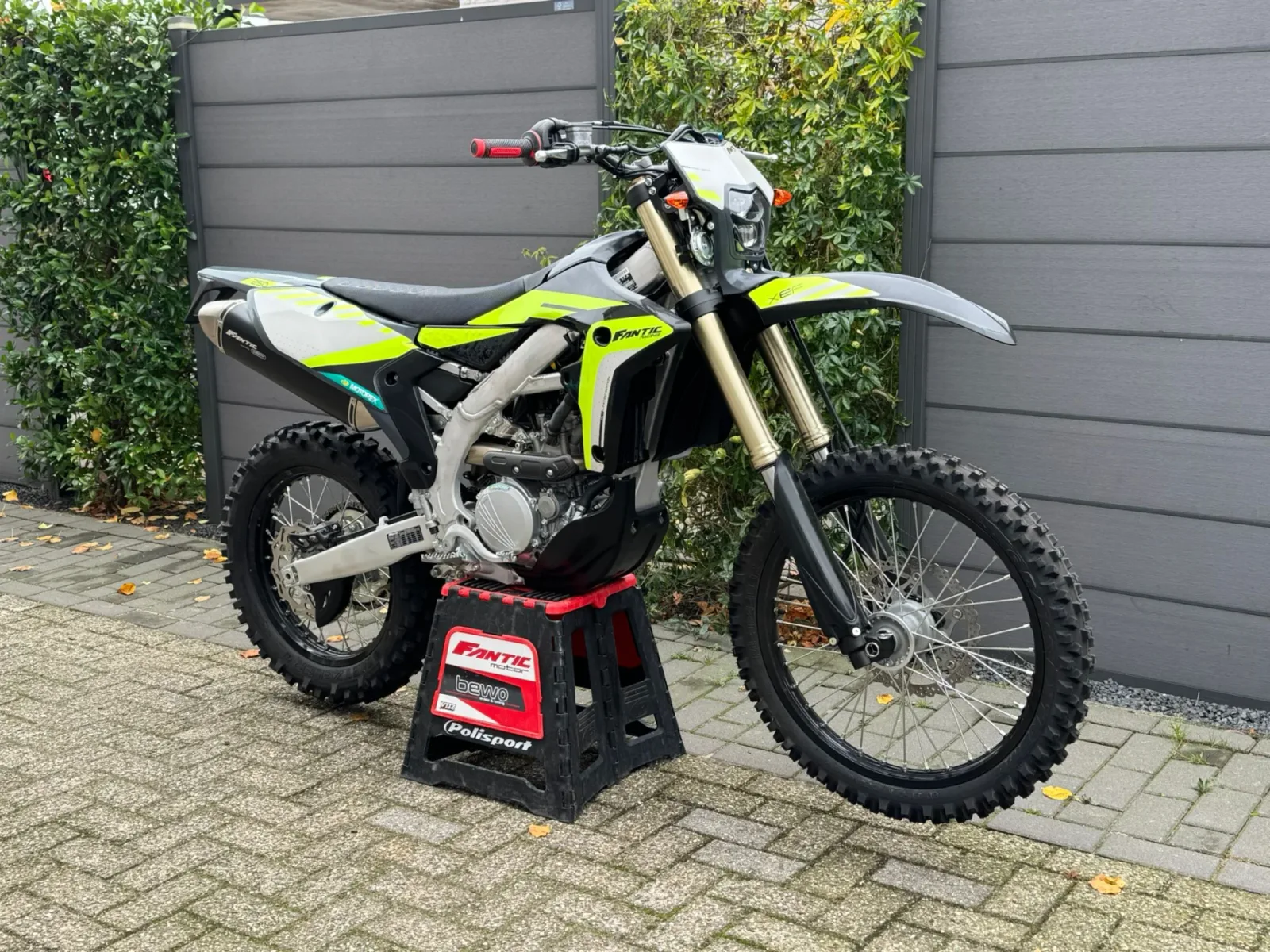 Fantic XEF 250 Black Edition Overjarig NEW (2024) — foto 1