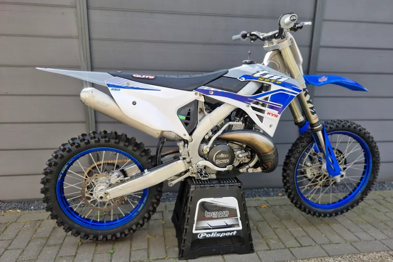 TM 250 FULL OPTIONS (2023)