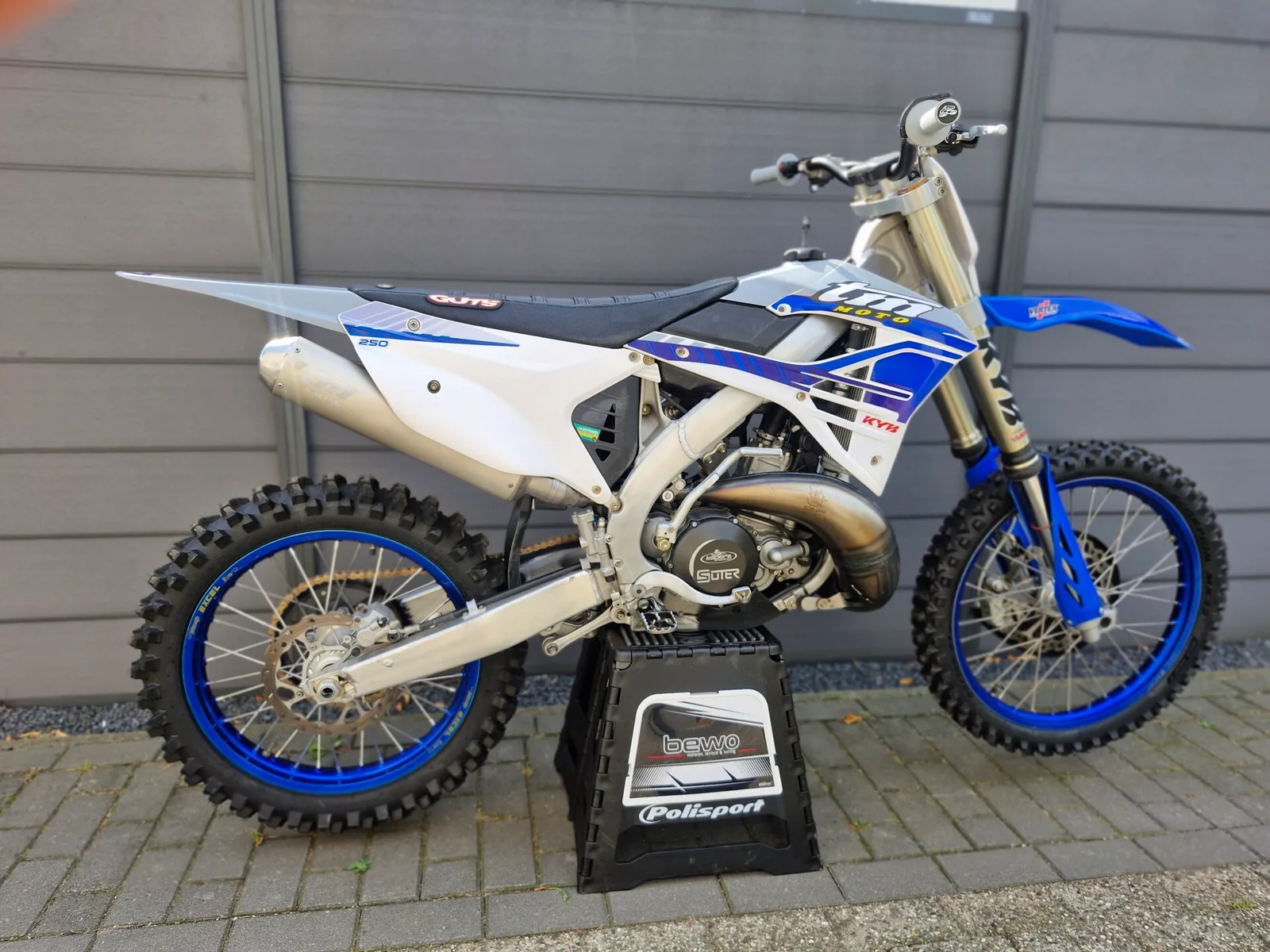 TM 250 FULL OPTIONS (2023) — foto 1