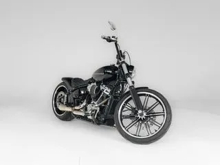 Harley-Davidson Breakout (2018) — foto 1