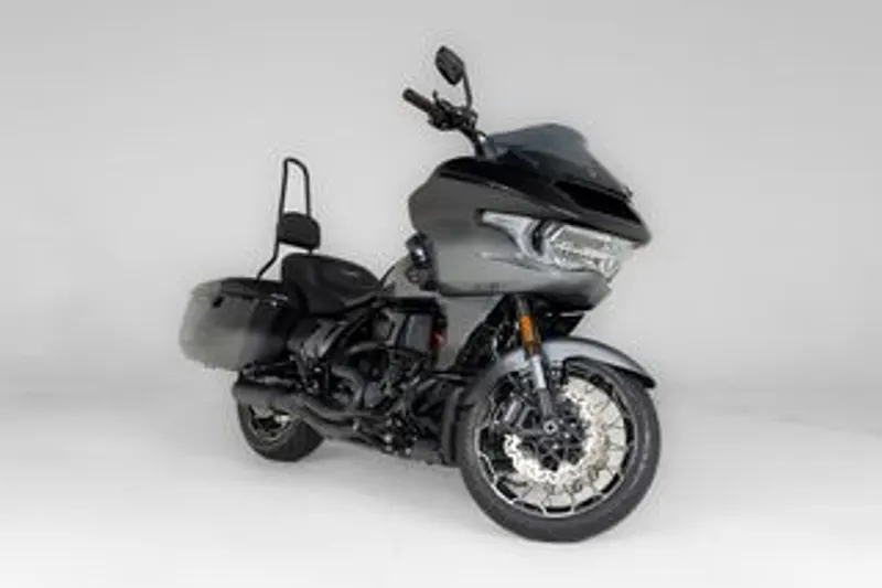 Harley-Davidson FLTRXSE (2025)