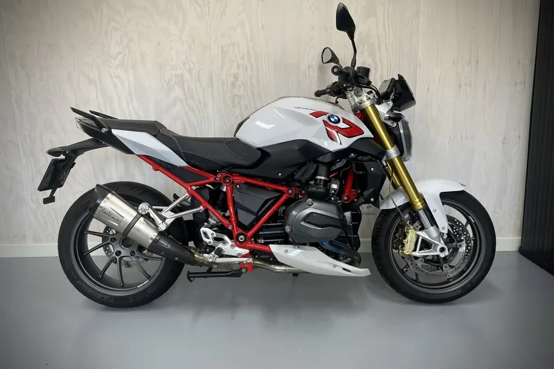 BMW R 1200 R LC (2015)