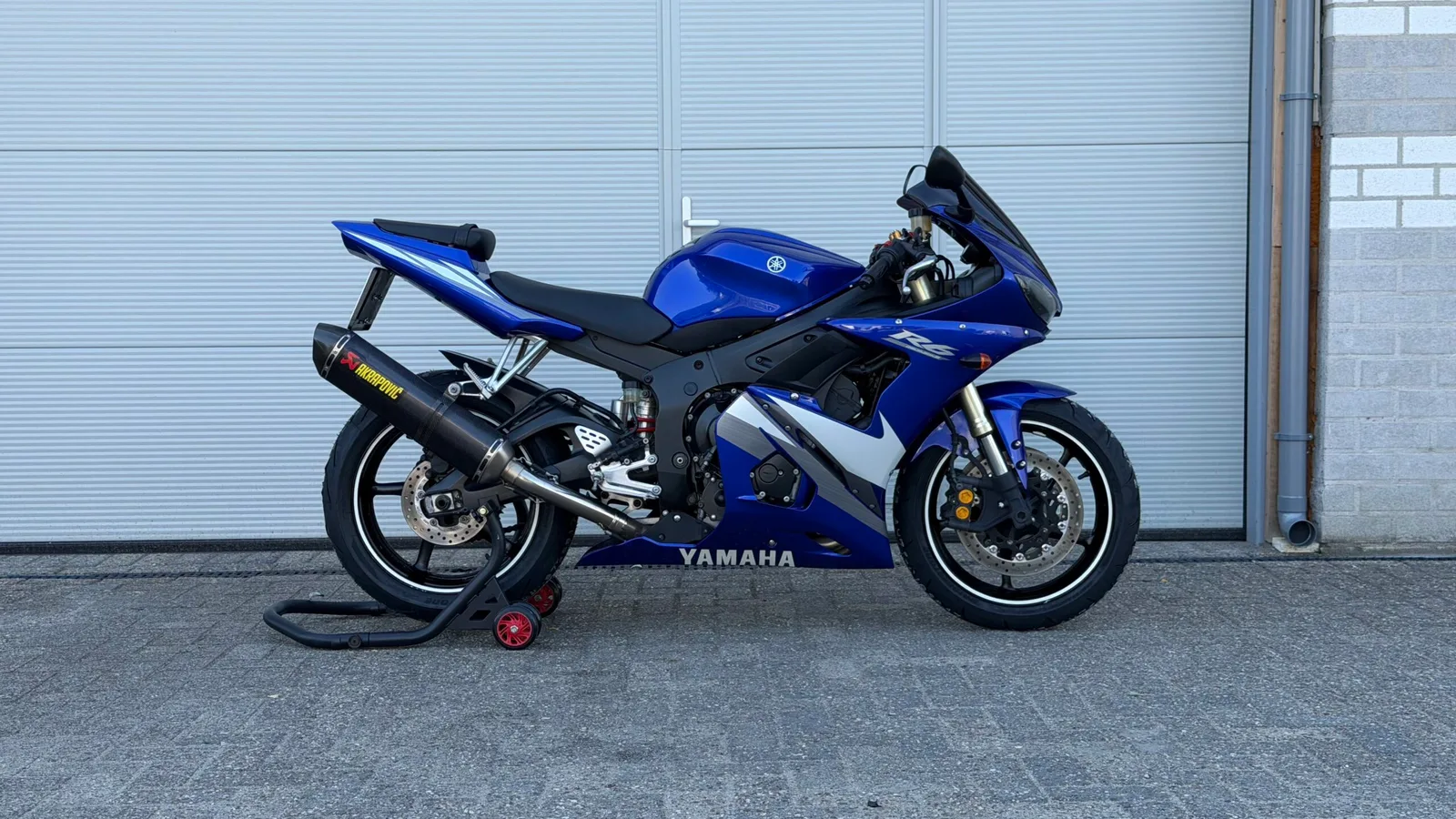Yamaha R6 (2005) — foto 1