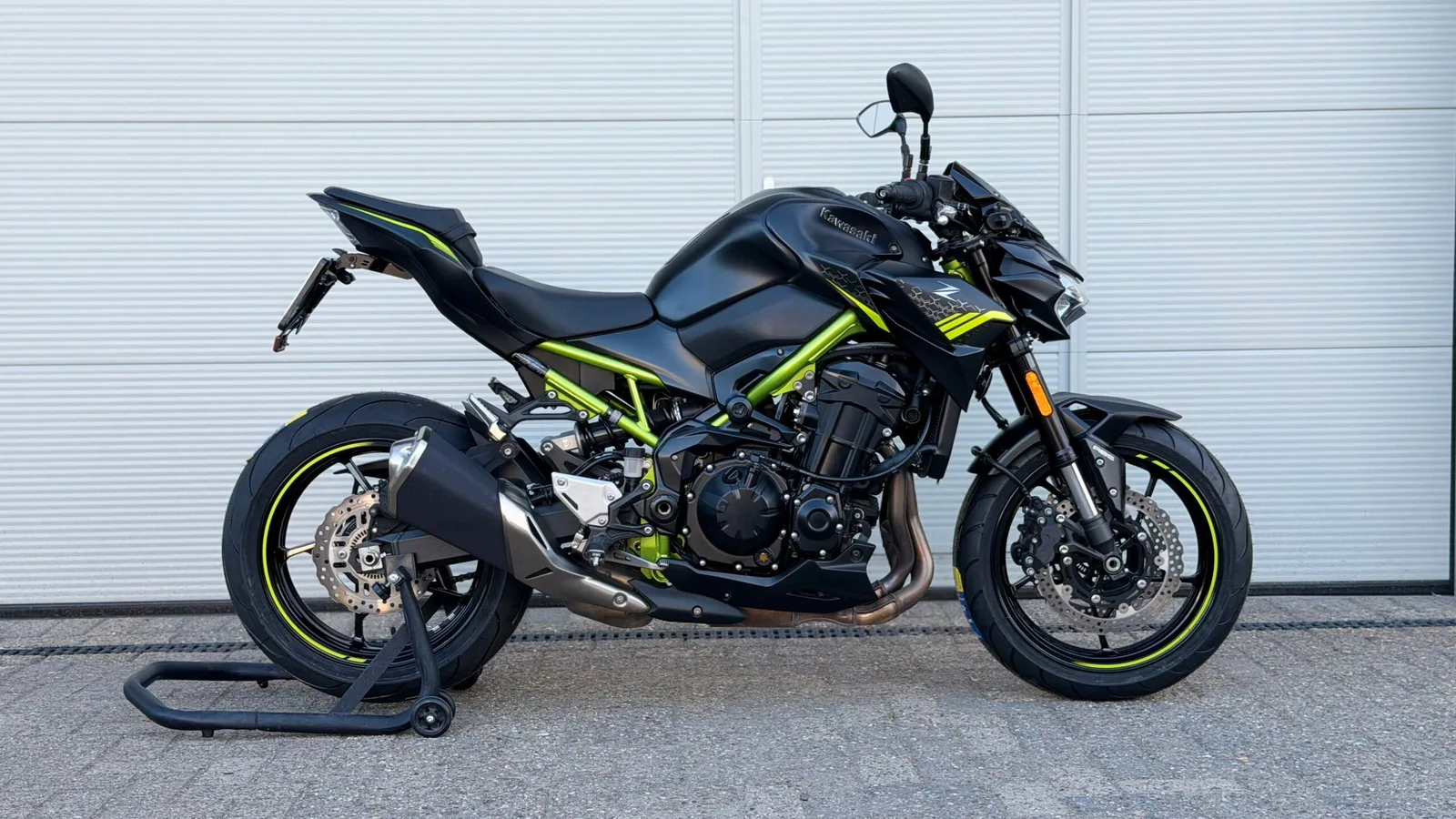 Kawasaki Z900 (2021) — foto 1