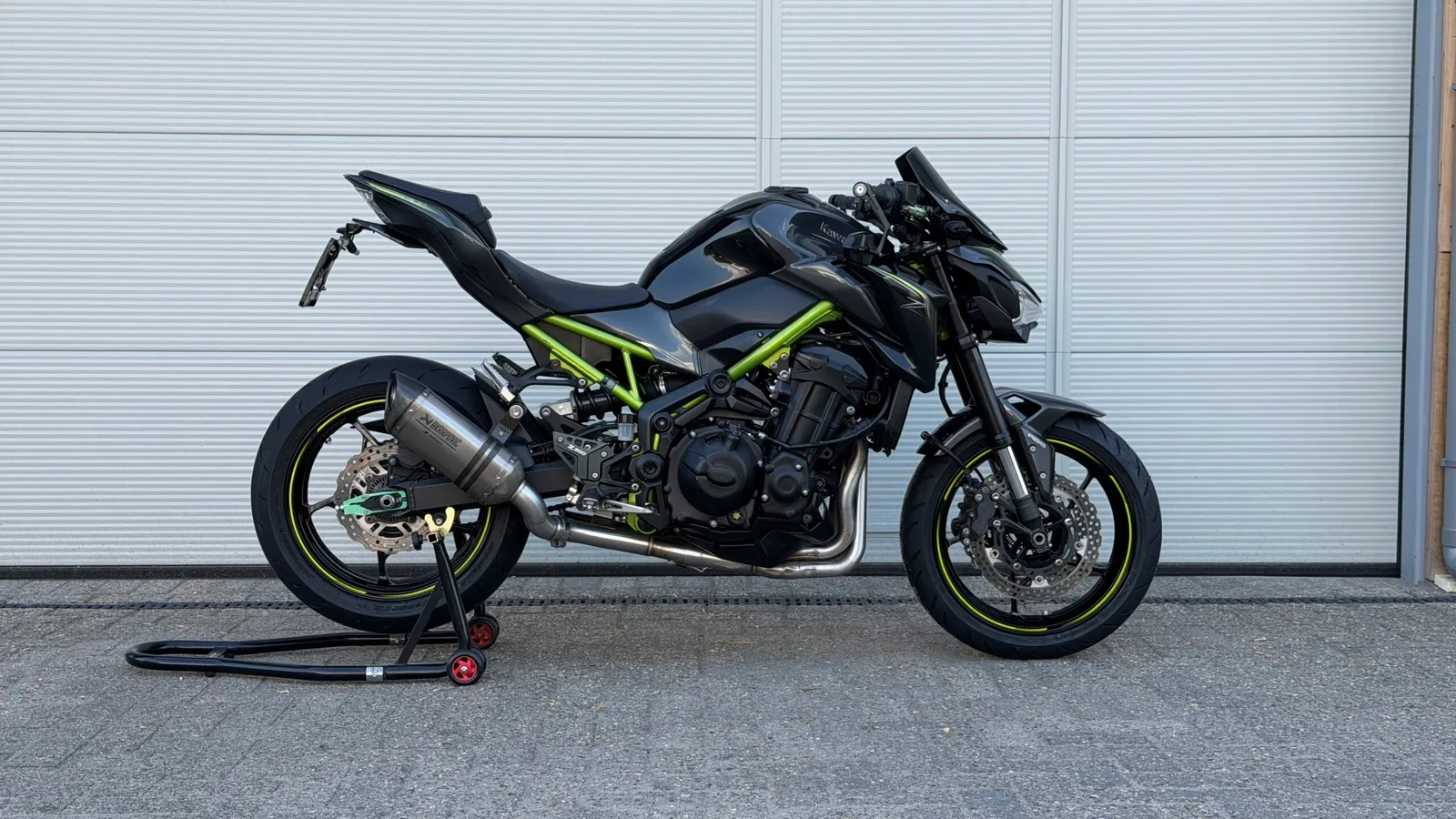 Kawasaki Z900 (2017) — foto 1